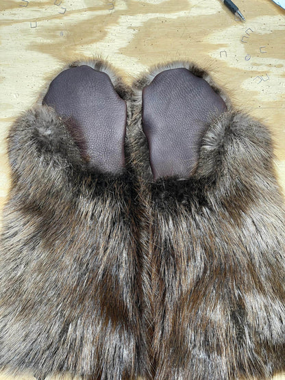 Beaver Fur Gauntlet Mittens