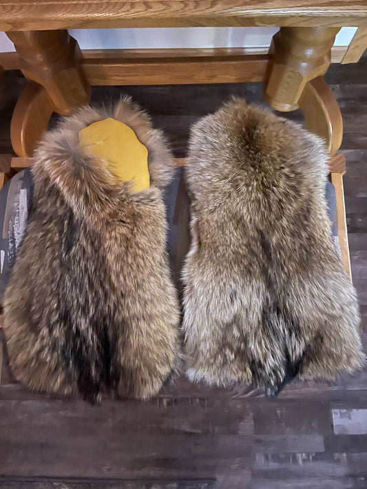 Coyote Fur Gauntlet Mittens image 3